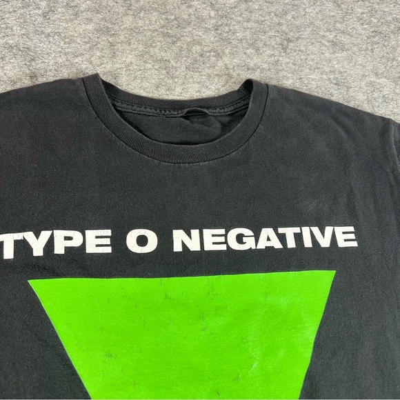 Vintage Type O Negative Shirt Mens Medium Black Green Silence = Deaf Gothic Band - Picture 2 of 10